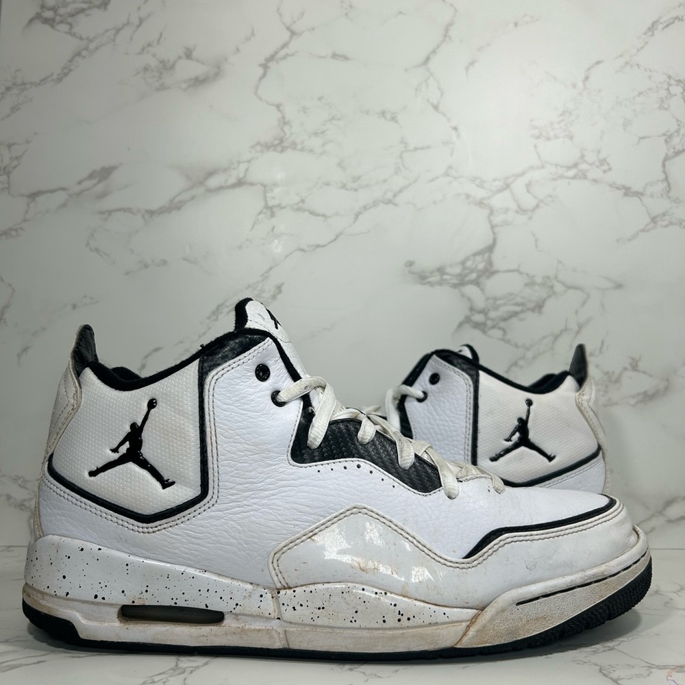 Nike Air Jordan Courtside flight